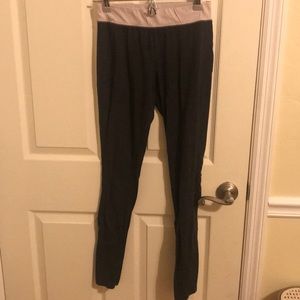 Gray leggings